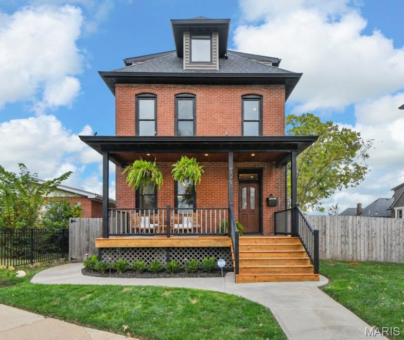 6715 Clayton Avenue Property Photo 1