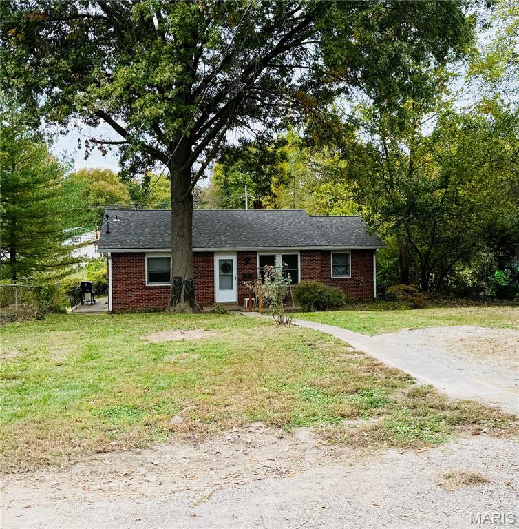 2306 Valleyview Drive Property Photo 1