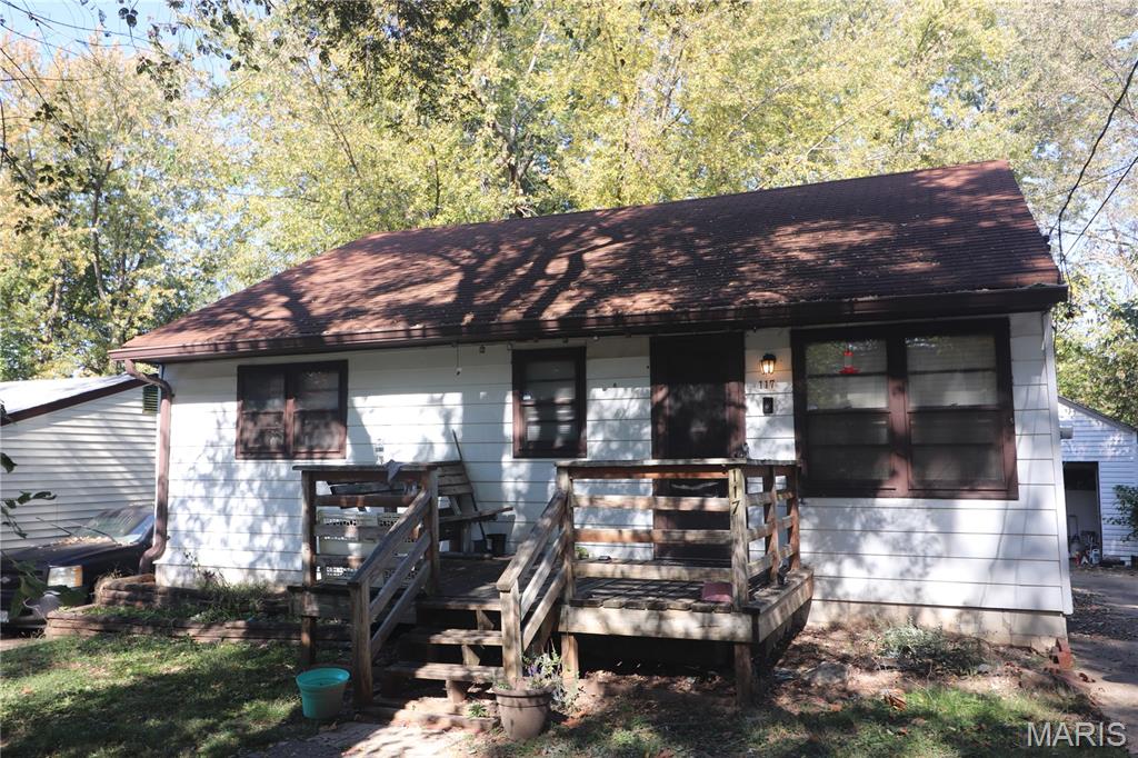 117 Becker Drive Property Photo 1