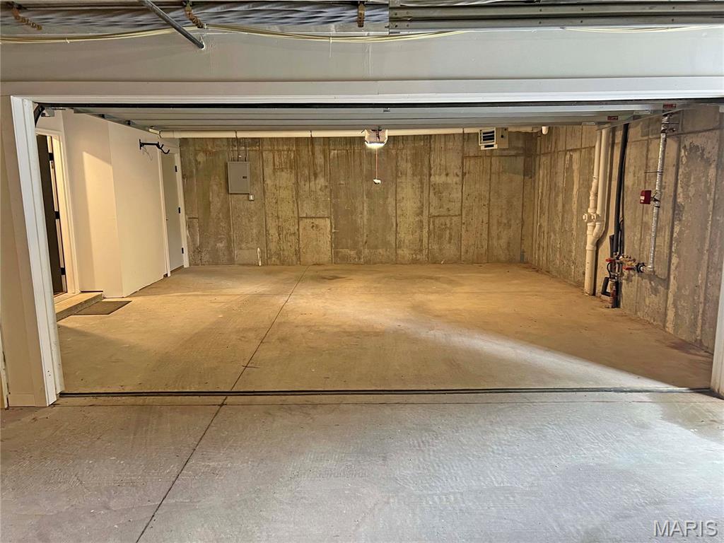 26069072 Property Photo 18