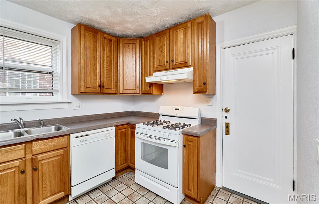 7732 Gannon Avenue 1f Property Photo 22