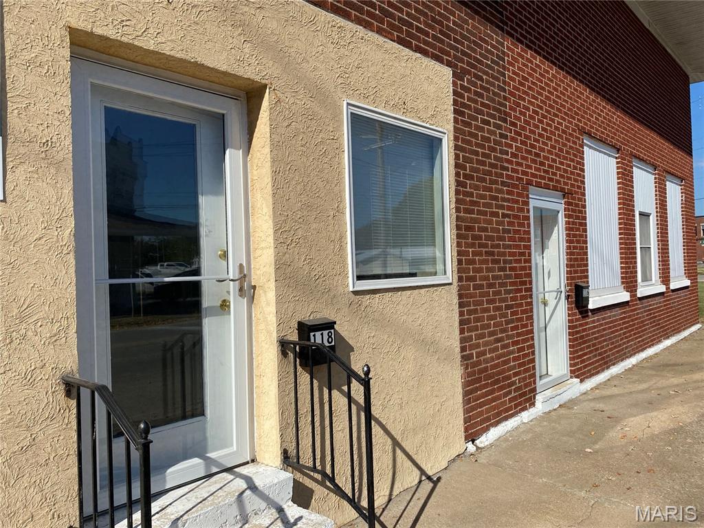 118 S Main Street Property Photo 1