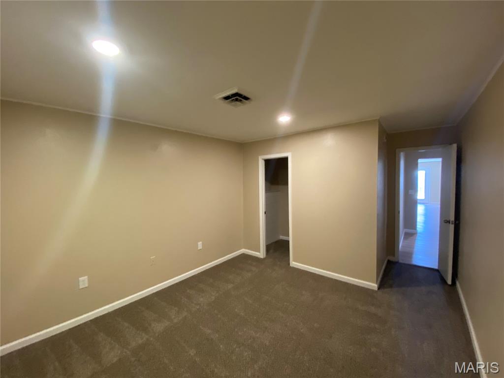 118 S Main Street Property Photo 7