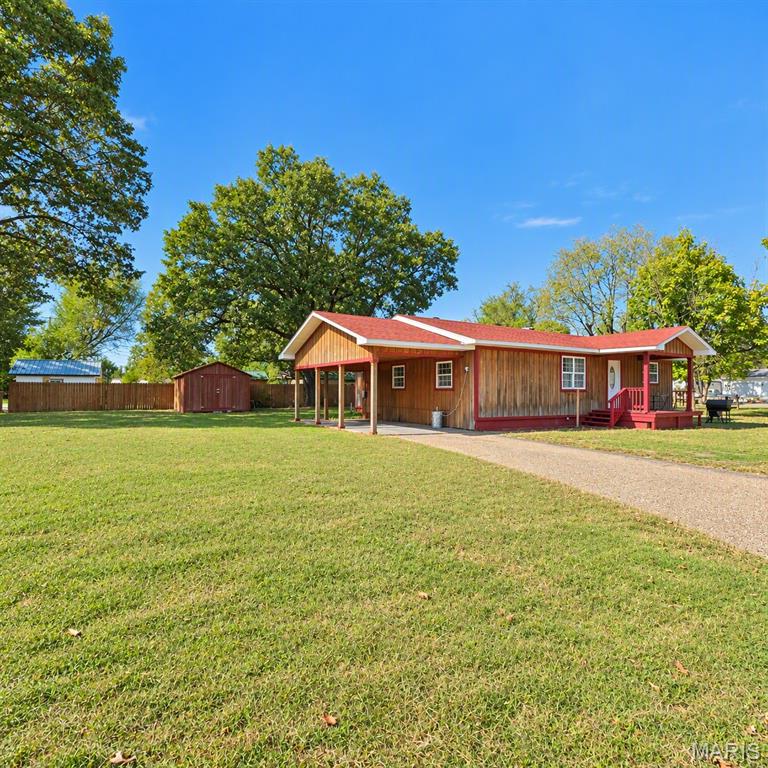 214 N Spiker Street Property Photo 1