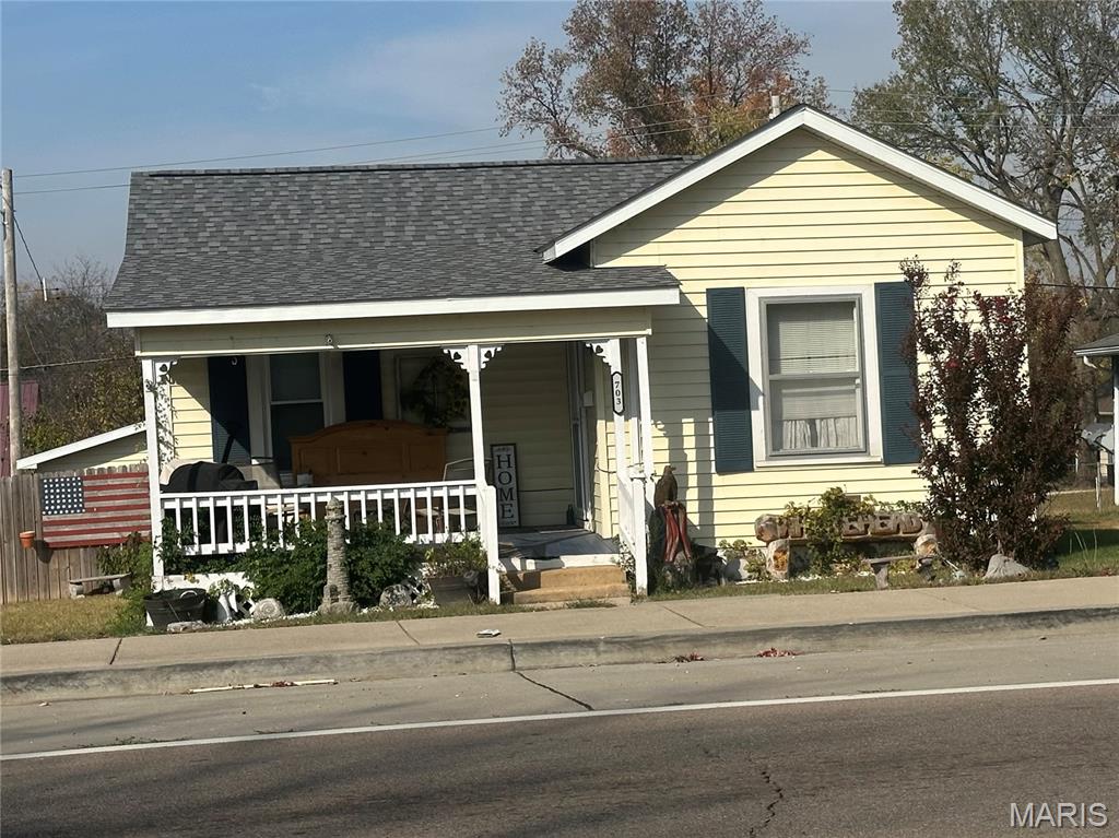 703 N Desloge Drive Property Photo 1