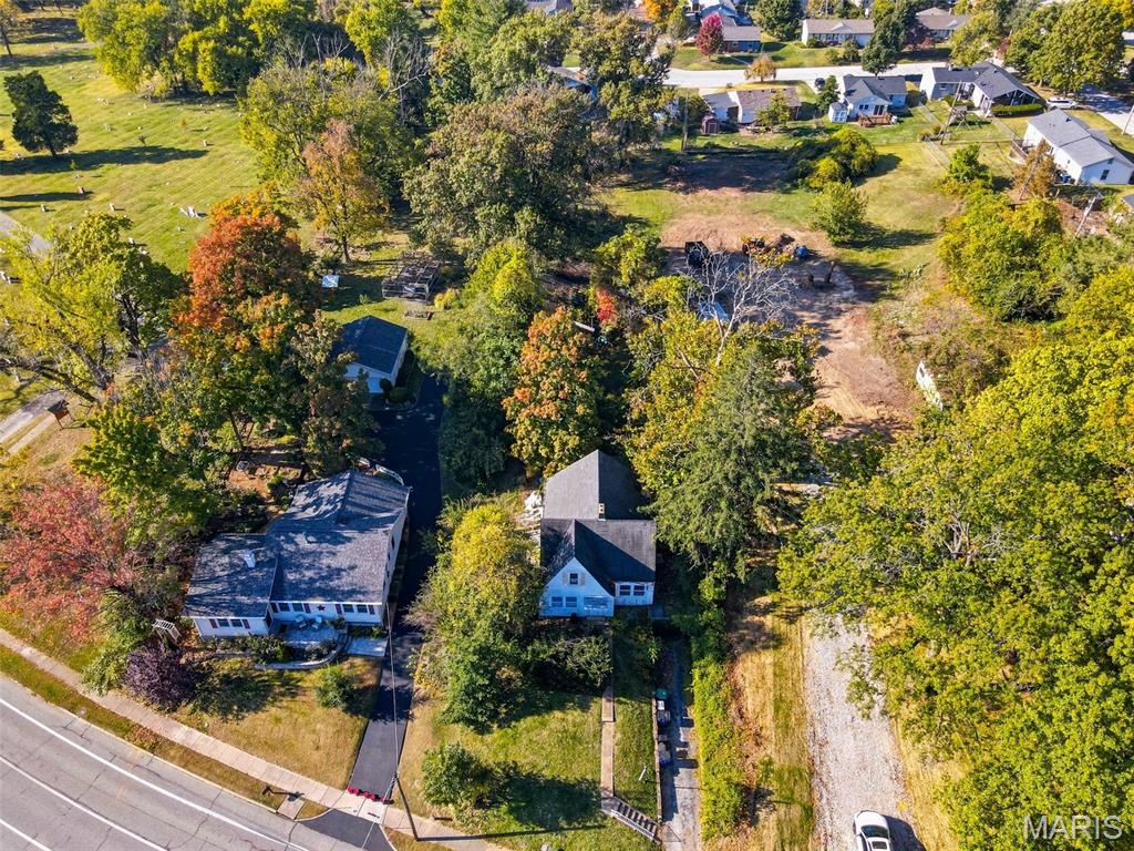833 S Sappington Road Property Photo 3