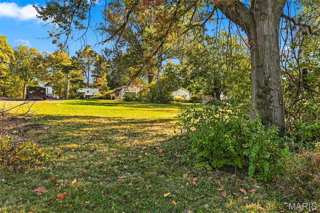 833 S Sappington Road Property Photo 17