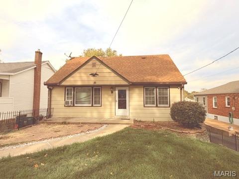 7915 Wolz Avenue Property Photo 2