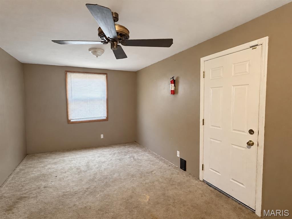1234 Hoyt Drive Property Photo 4