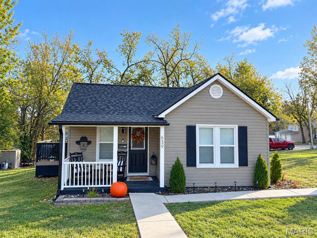 639 Fletcher Street Property Photo 1