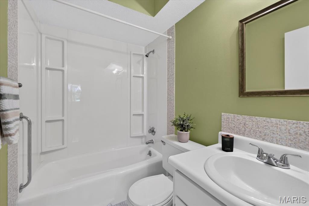 811 Knickerbacker Drive Property Photo 36