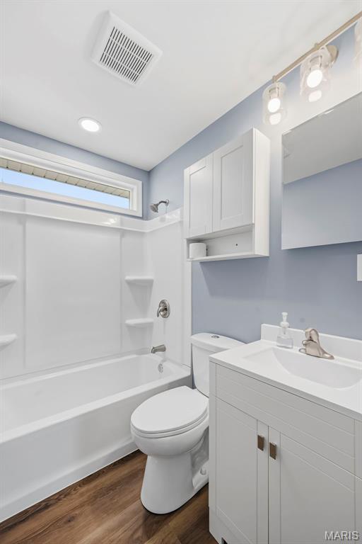 3331 Royal Domain Drive Property Photo 9