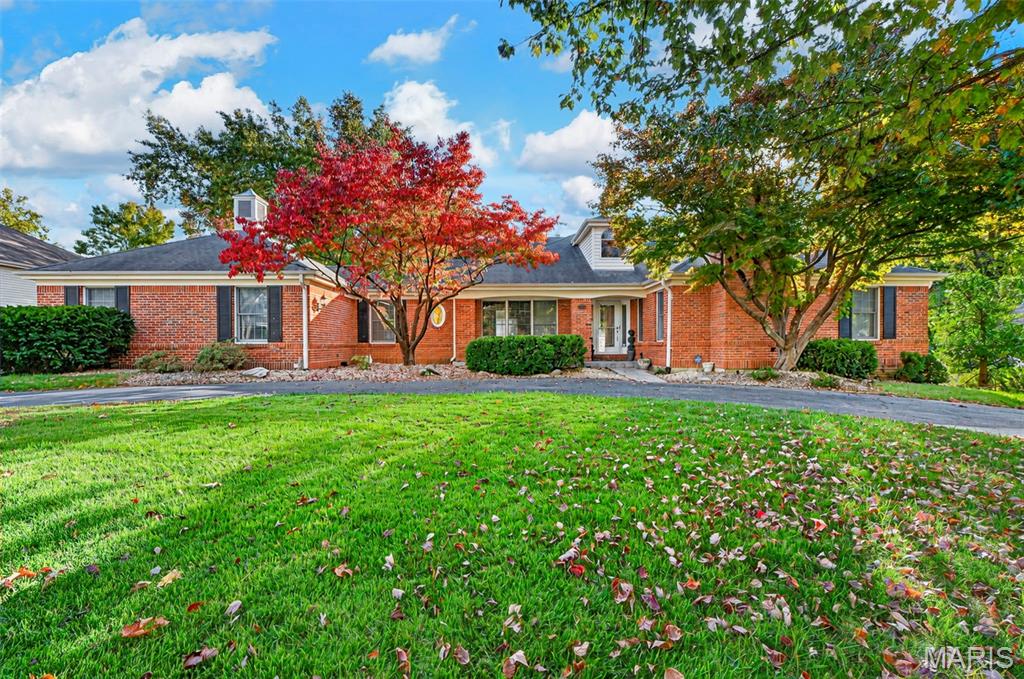 15908 Wetherburn Road Property Photo 3