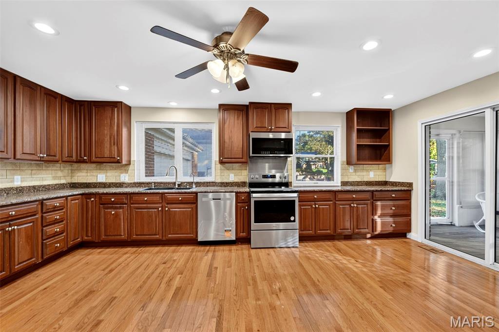 15908 Wetherburn Road Property Photo 7
