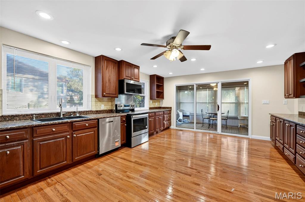 15908 Wetherburn Road Property Photo 9