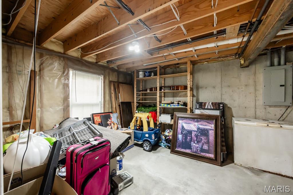 2751 Woodfield Drive Property Photo 31