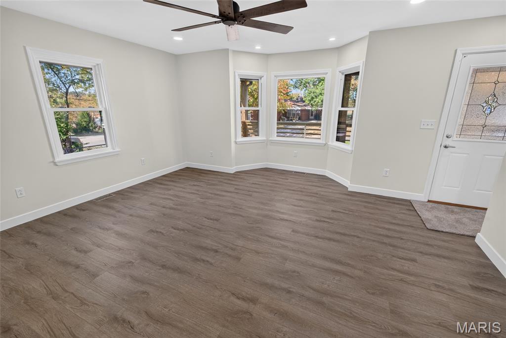 2039 Woodlawn Avenue Property Photo 14