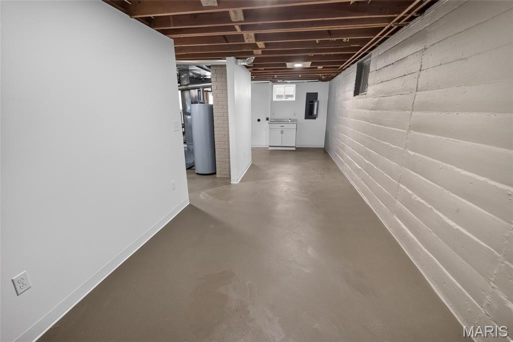 2039 Woodlawn Avenue Property Photo 44