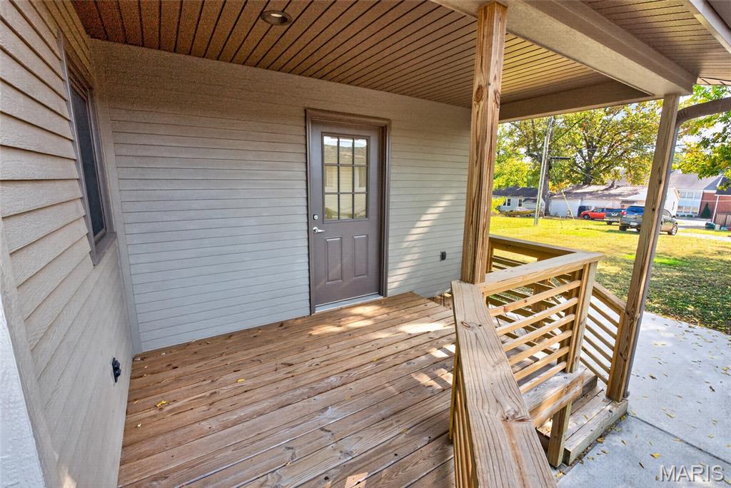 2039 Woodlawn Avenue Property Photo 47