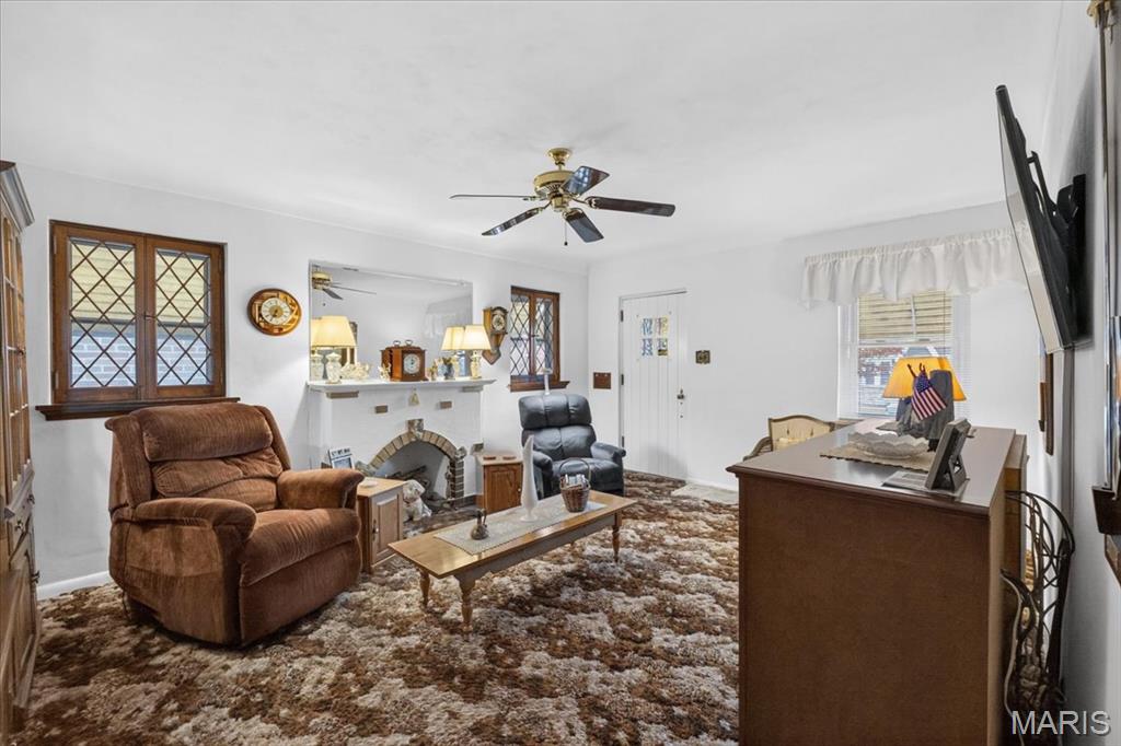 6800 Parkwood Place Property Photo 3