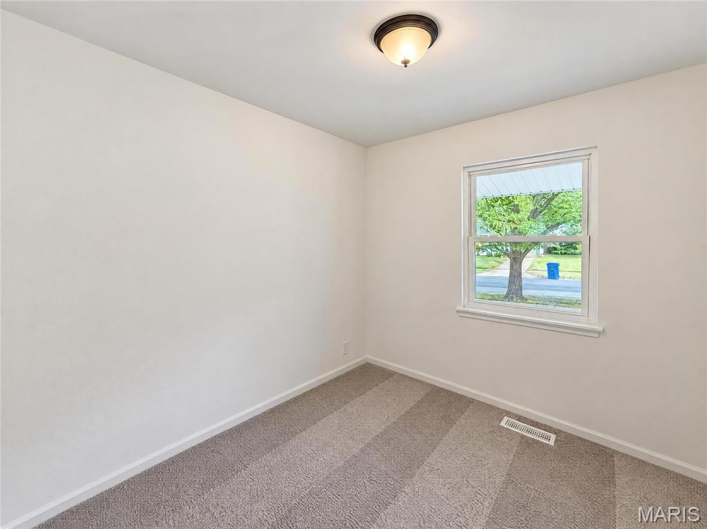 1505 Burning Tree Drive Property Photo 8