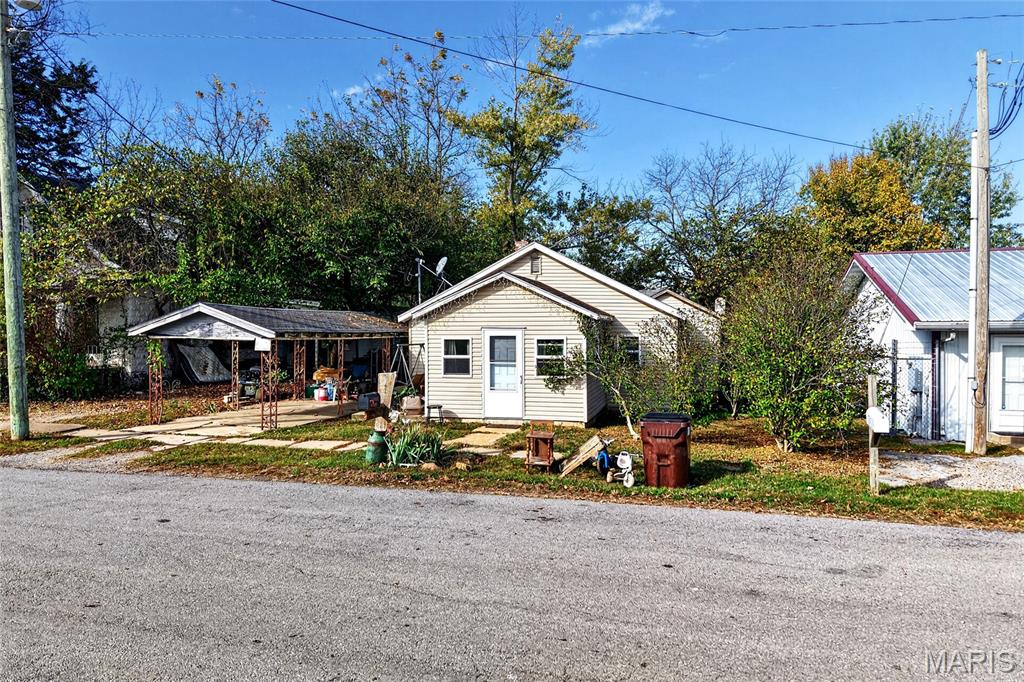 107 S Myrtle Street Property Photo 1