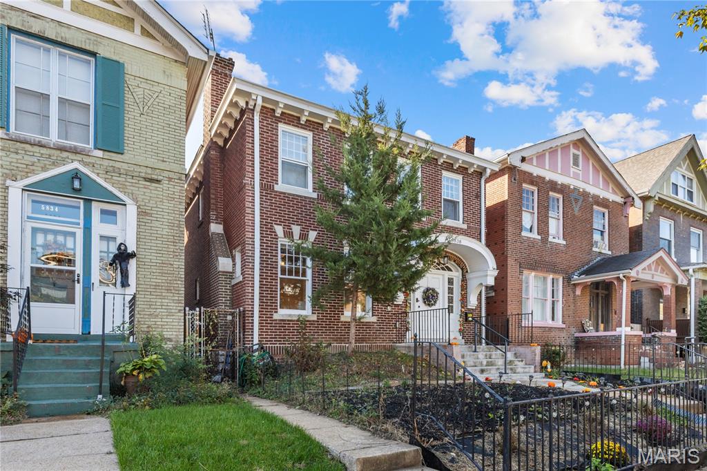 5838 Pershing Avenue Property Photo 1
