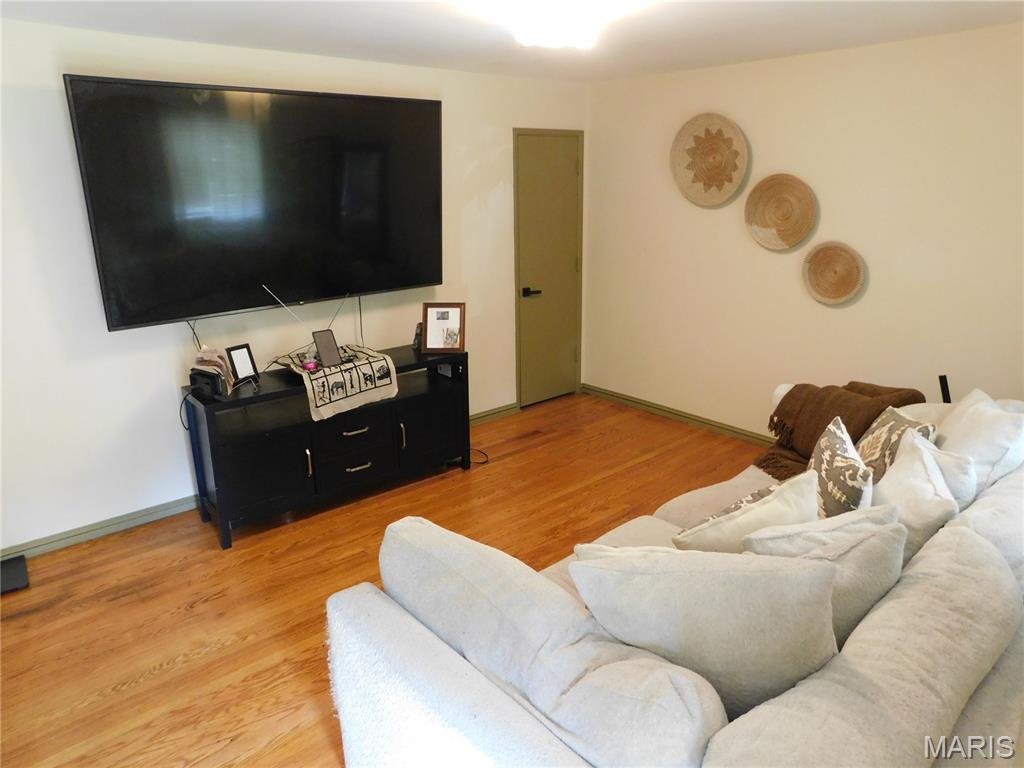 12 Charlotte Drive Property Photo 2