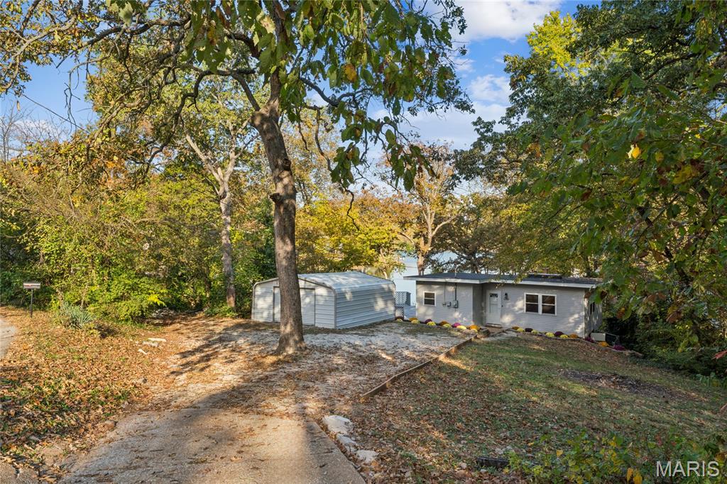 8479 Lake Drive Property Photo 1