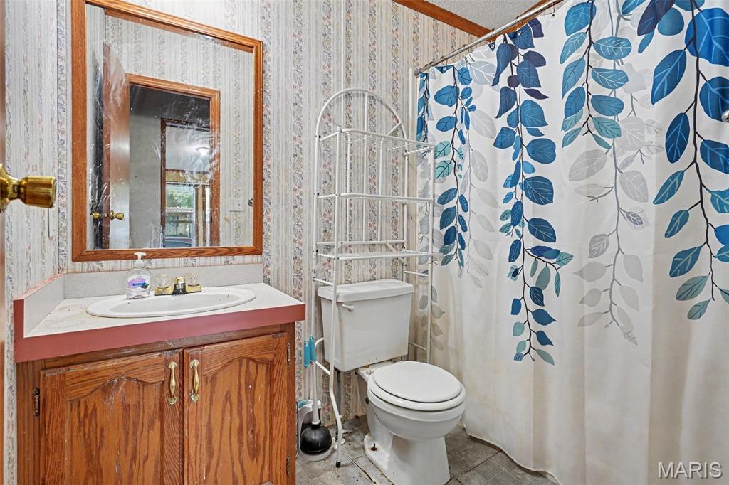 2021 Davis Street Property Photo 10