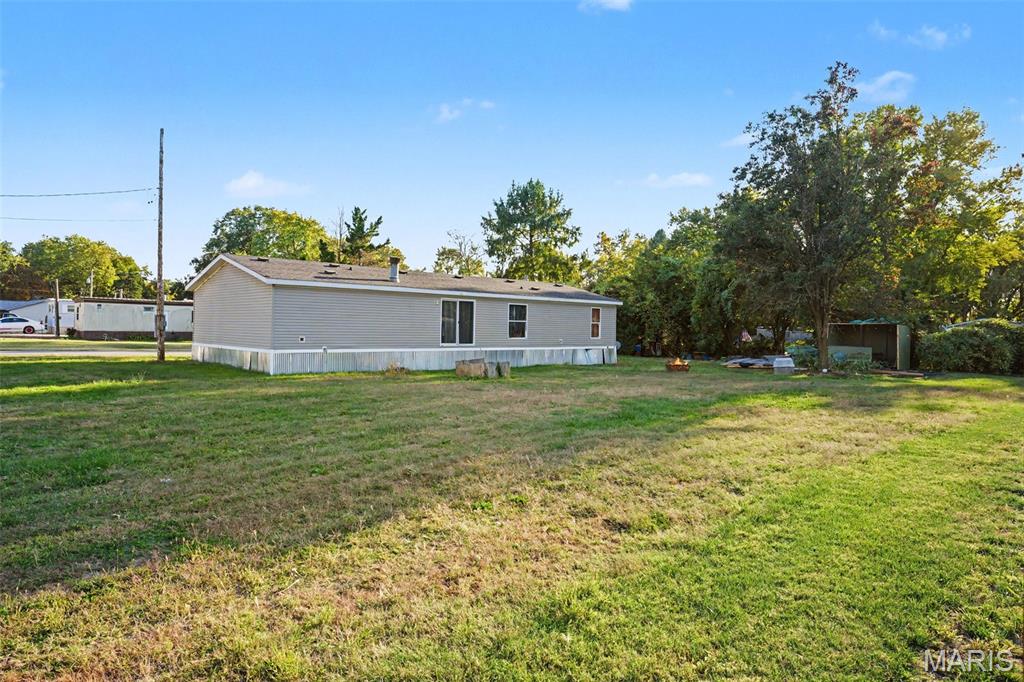 2021 Davis Street Property Photo 13