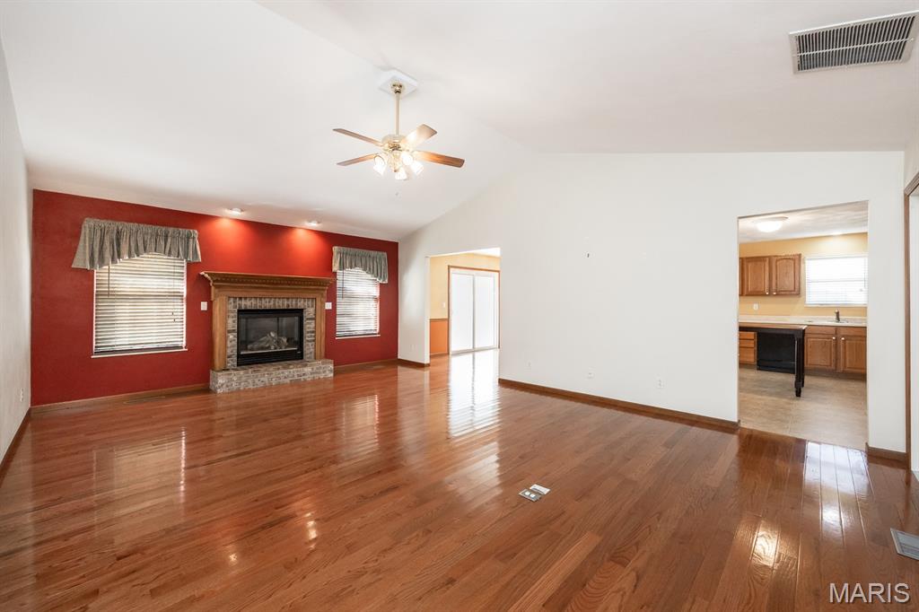 1864 Spruce Hill Drive Property Photo 2