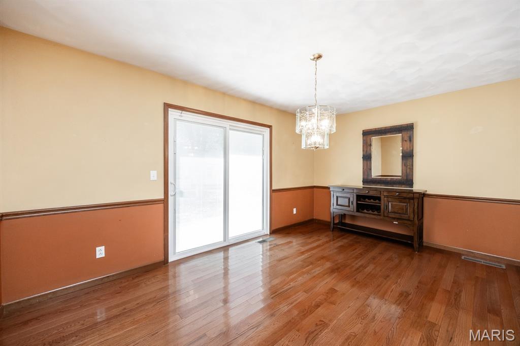 1864 Spruce Hill Drive Property Photo 7