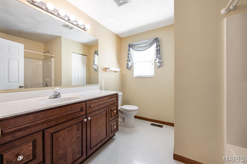 1864 Spruce Hill Drive Property Photo 15