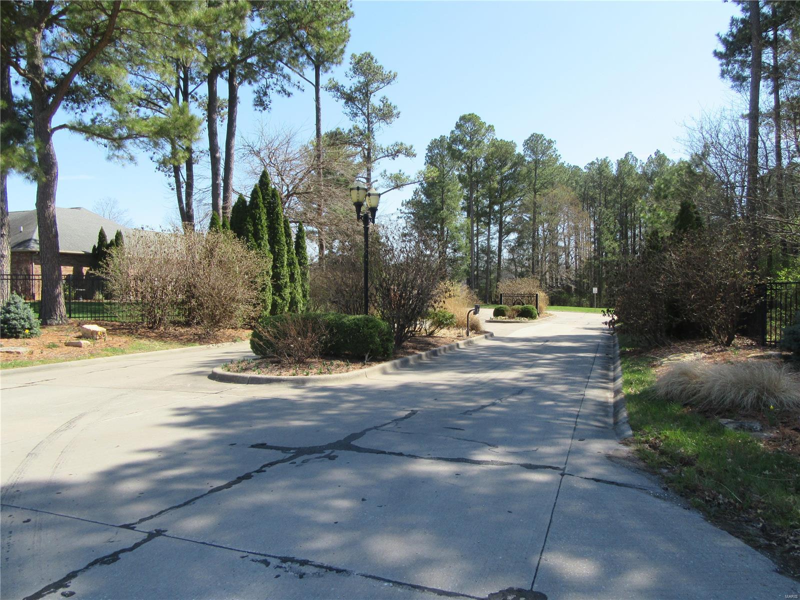 4517 Boardwalk Property Photo 12