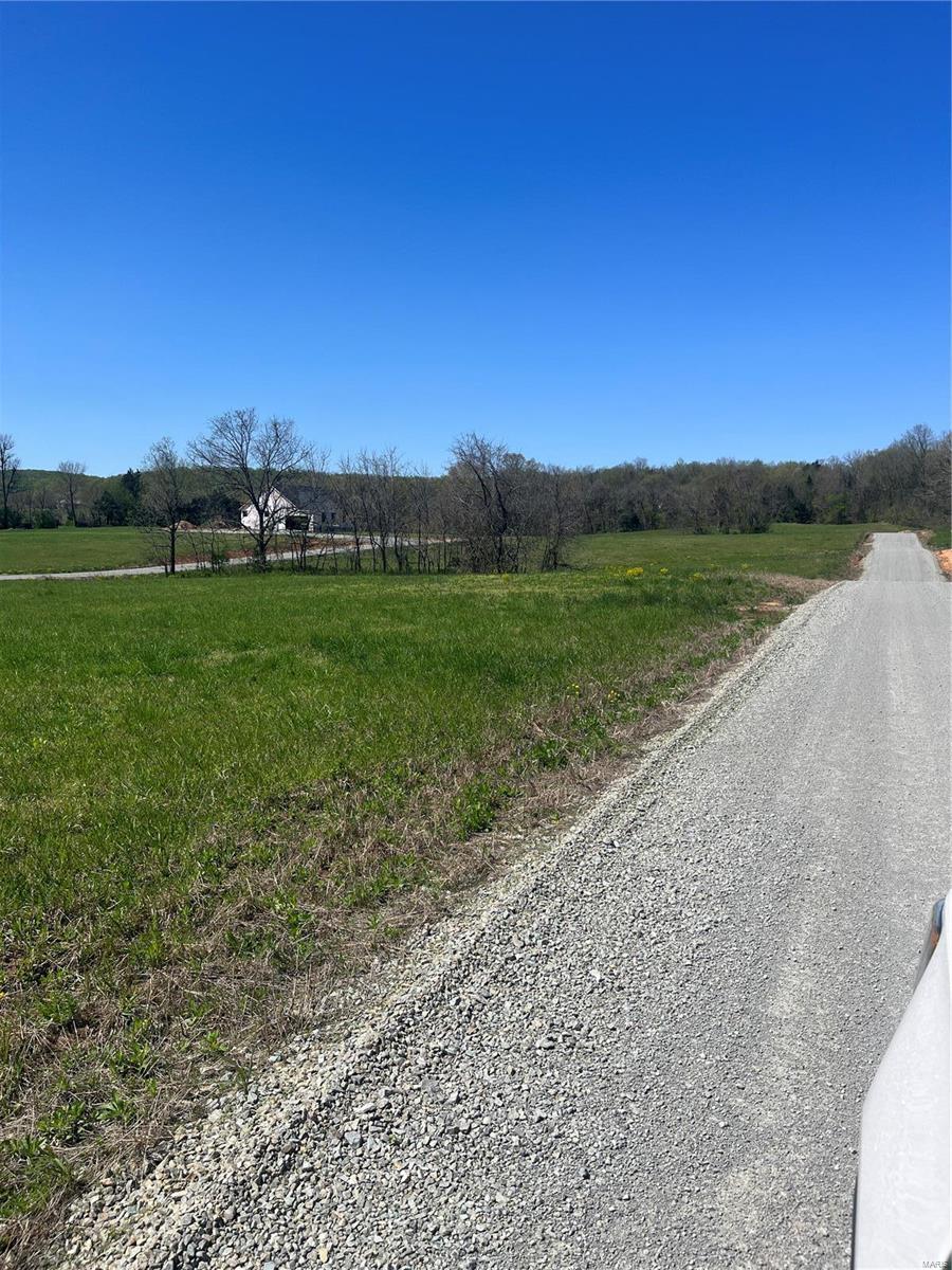 100 Cr 528 Property Photo 1