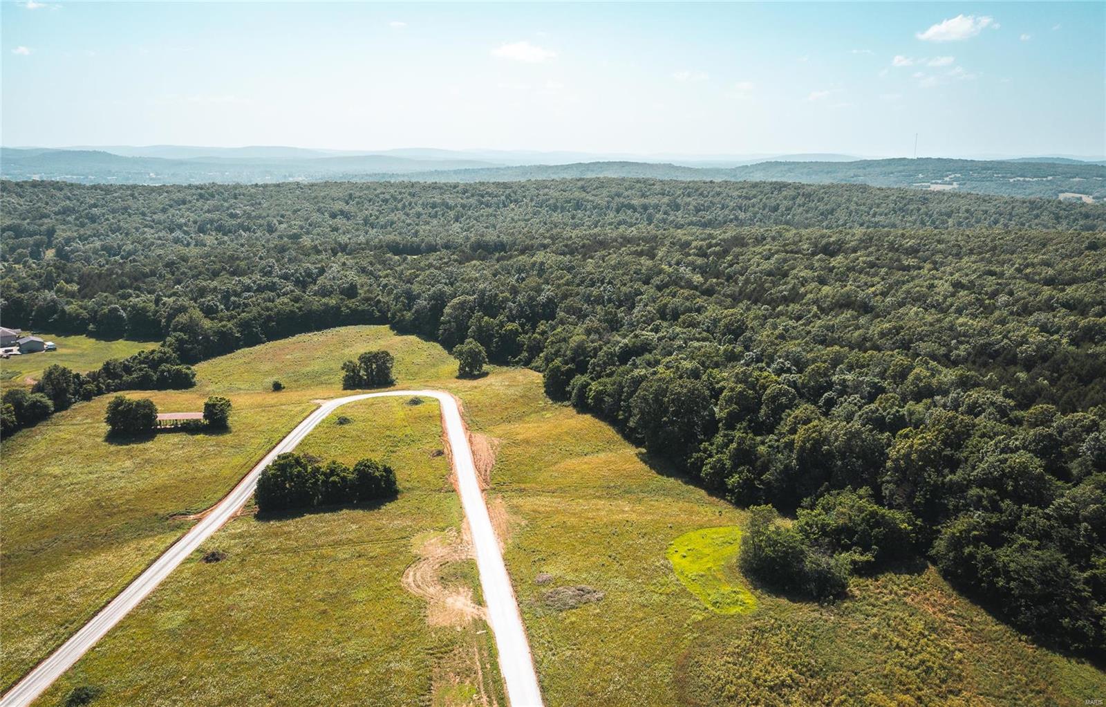 100 Cr 528 Property Photo 2
