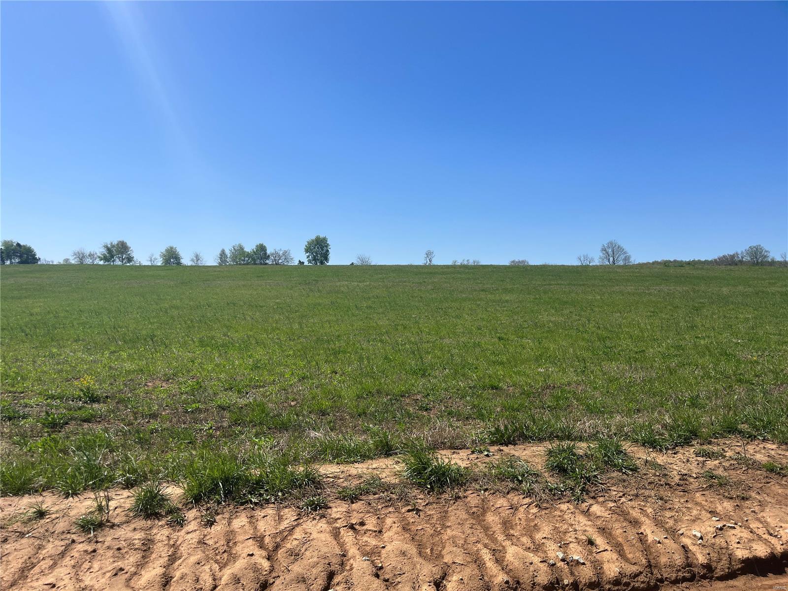 300 CR 528 Property Photo 1