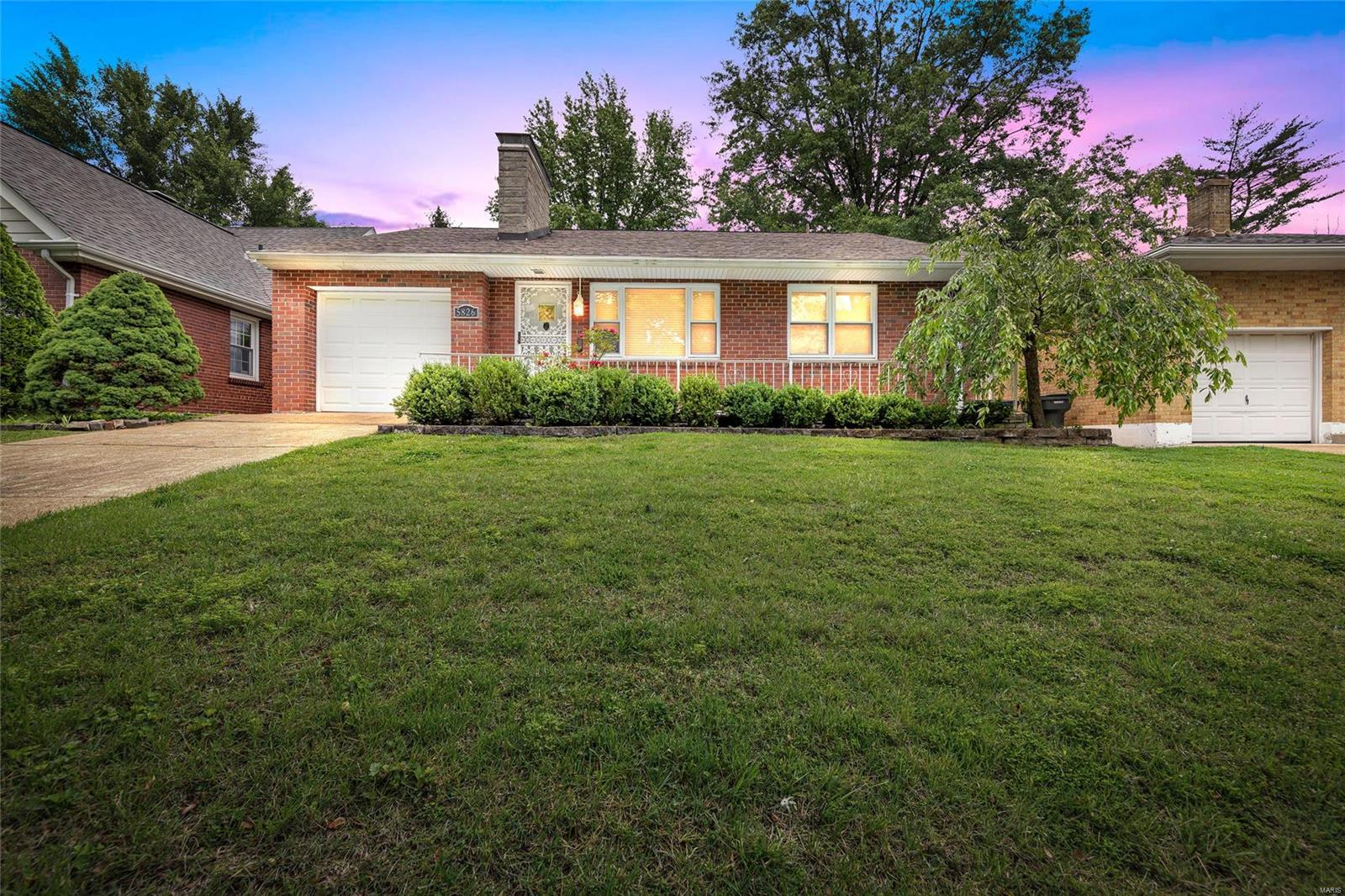 5826 Jamieson Avenue Property Photo 29