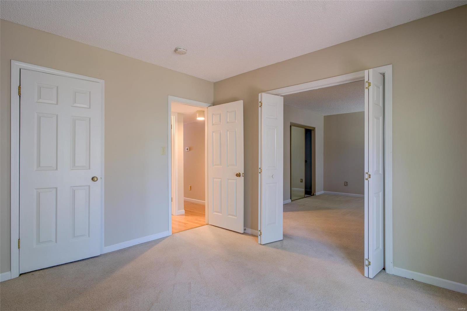 1696 E Swan Circle Property Photo 14