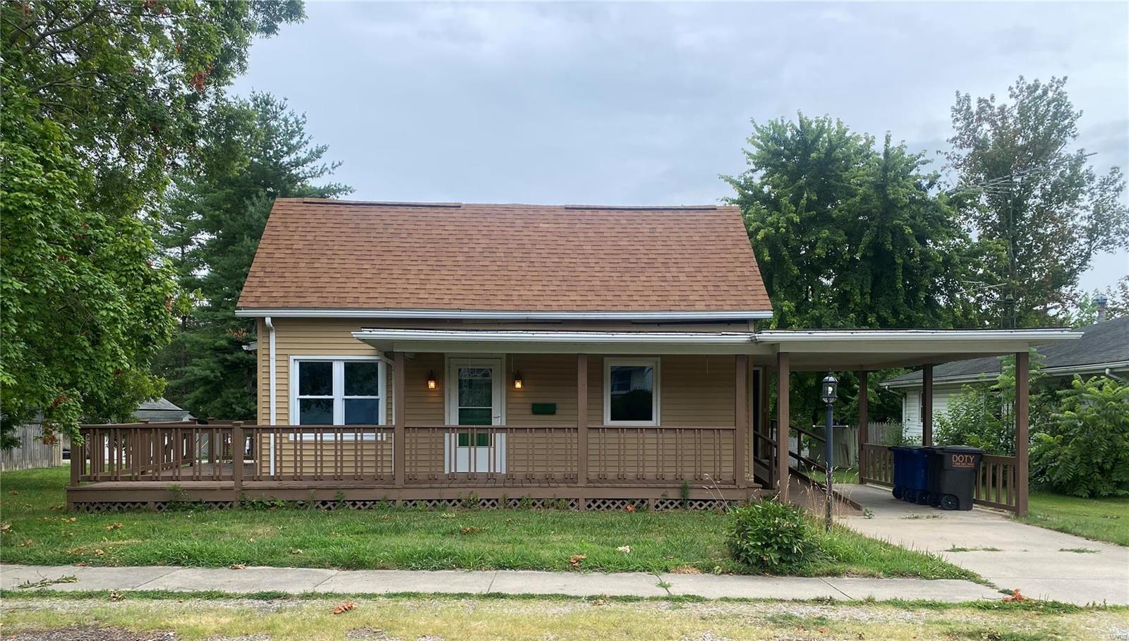 734 Mcadams Street Property Photo 1