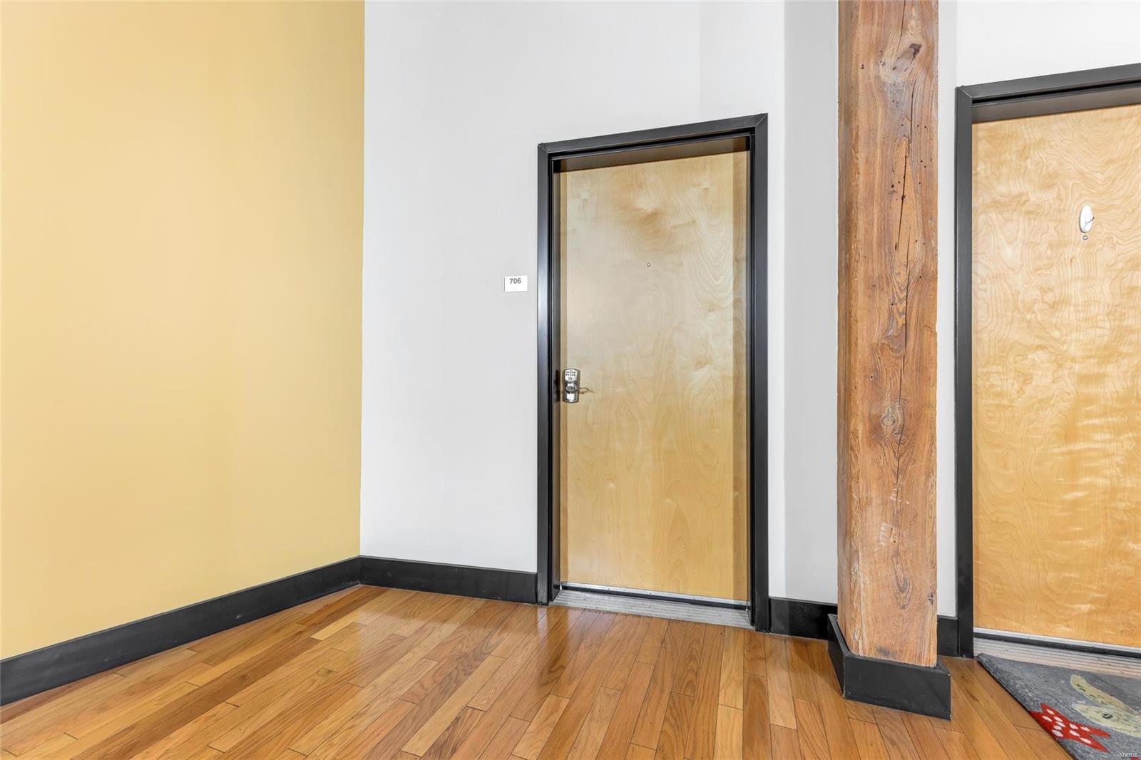 1113 Washington Avenue 706 Property Photo 6