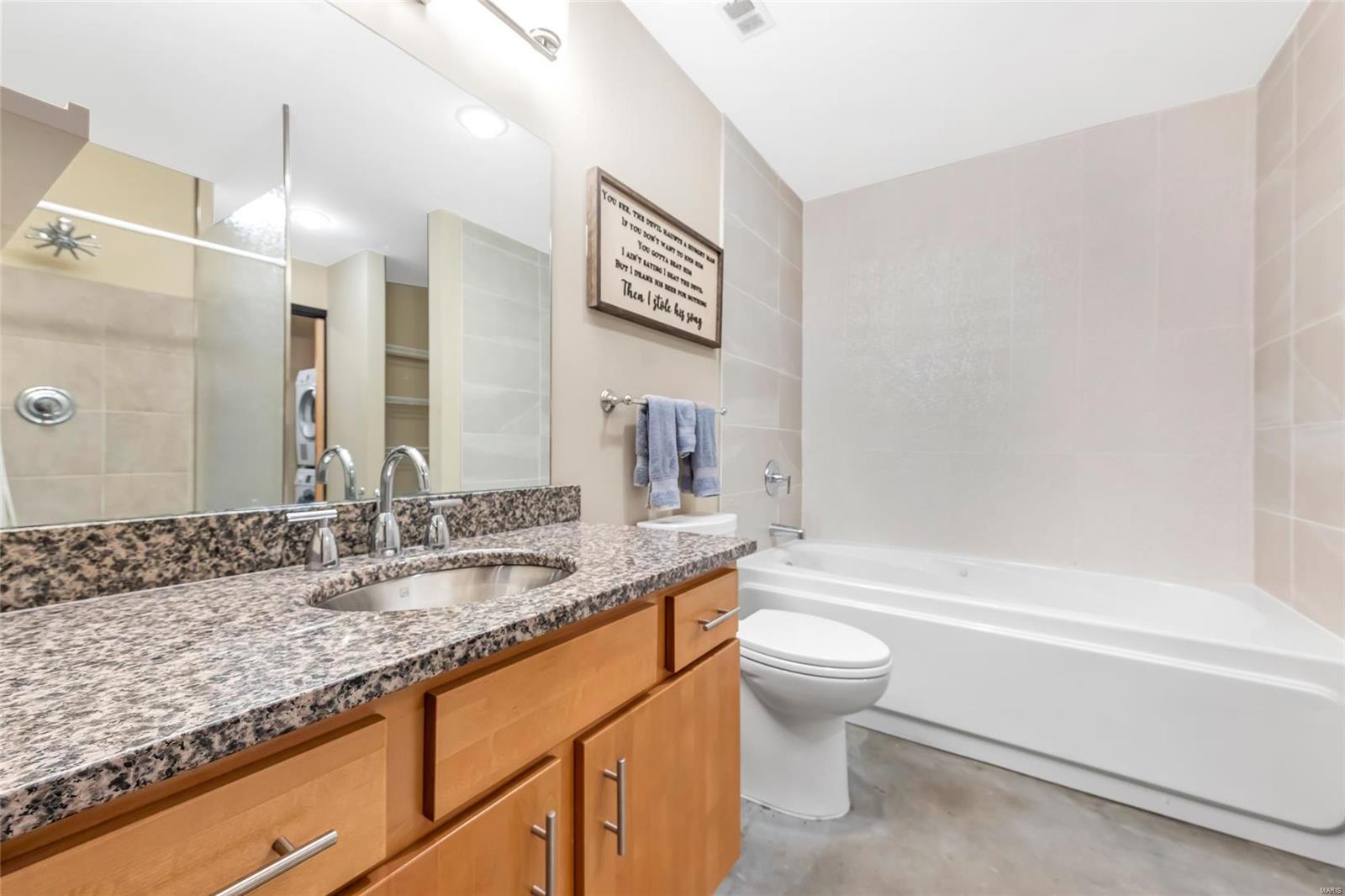 1113 Washington Avenue 706 Property Photo 22