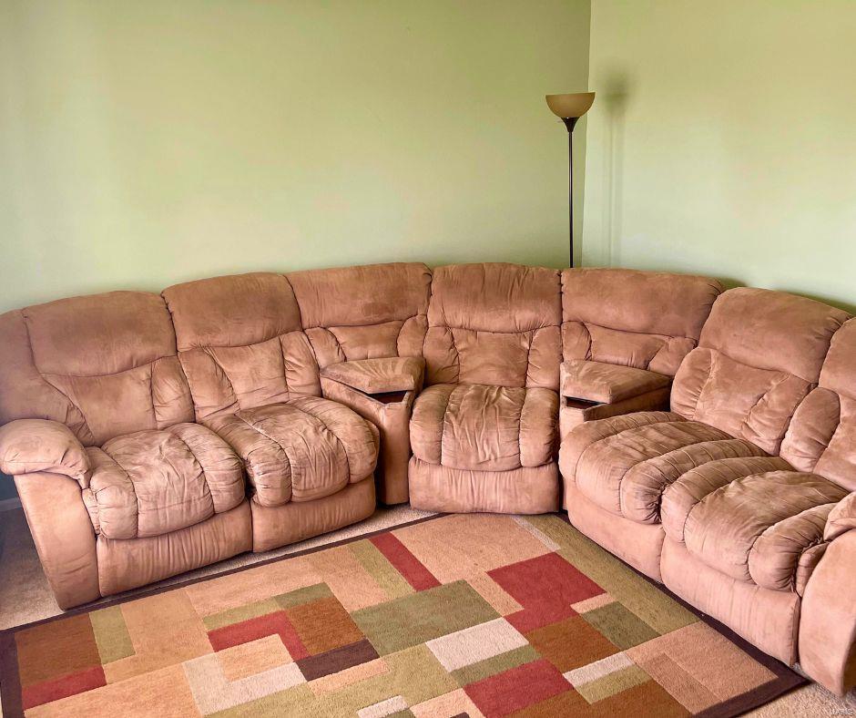 12063 Trampe Heights Lane Property Photo 4