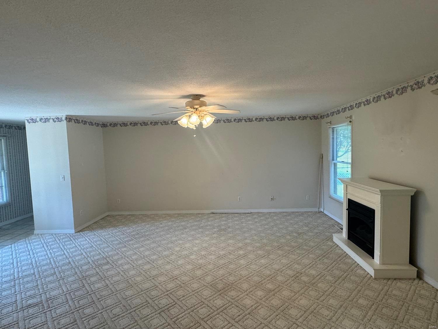 591 D Street Property Photo 8