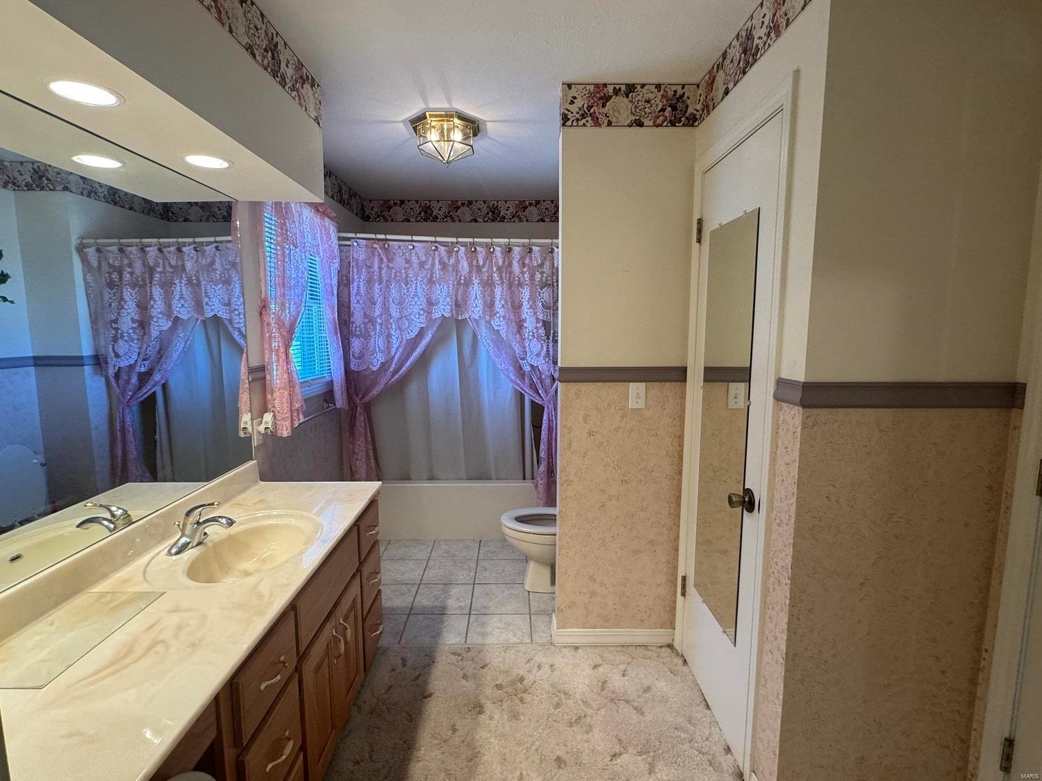 591 D Street Property Photo 20