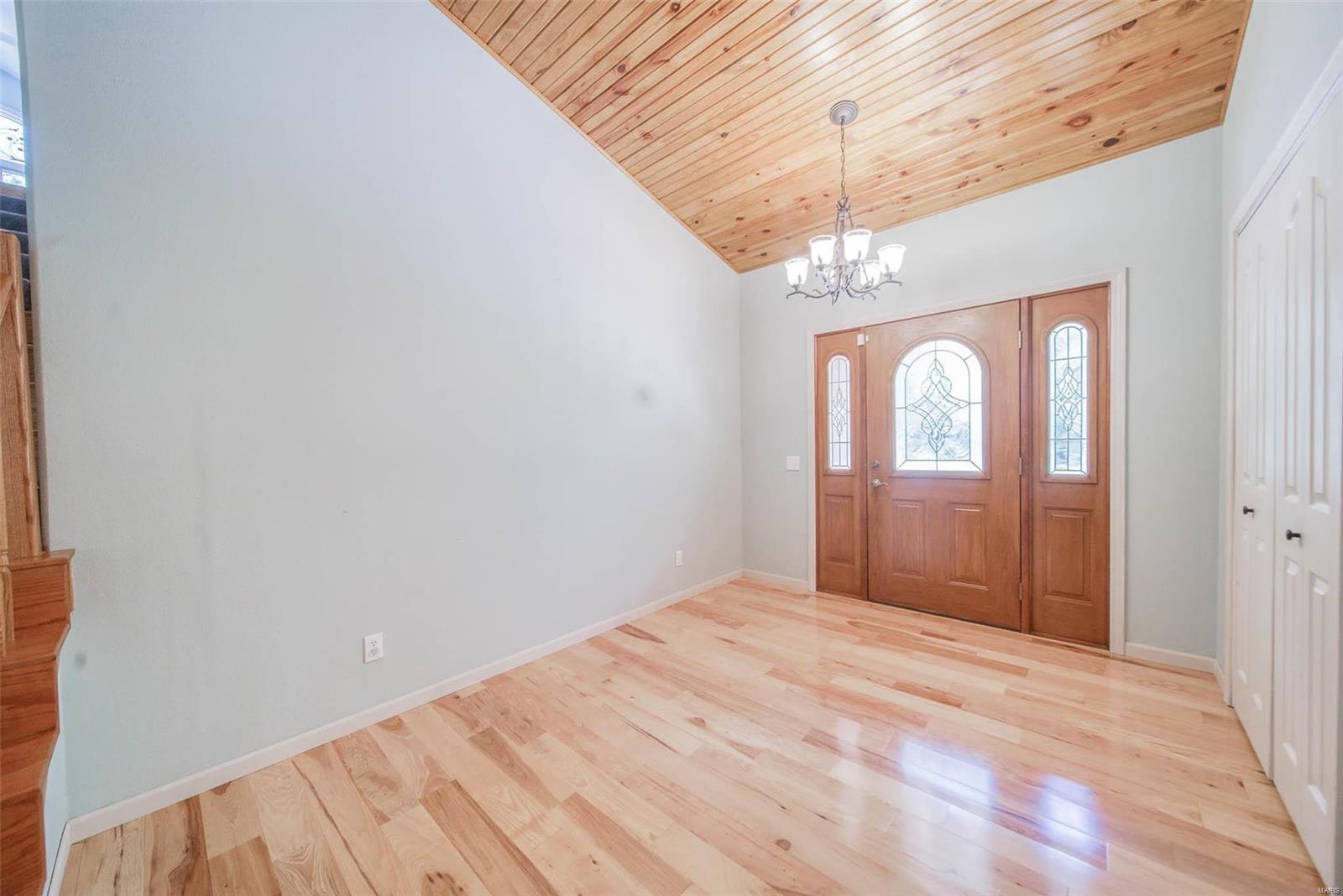 10925 Highway 63 Property Photo 4