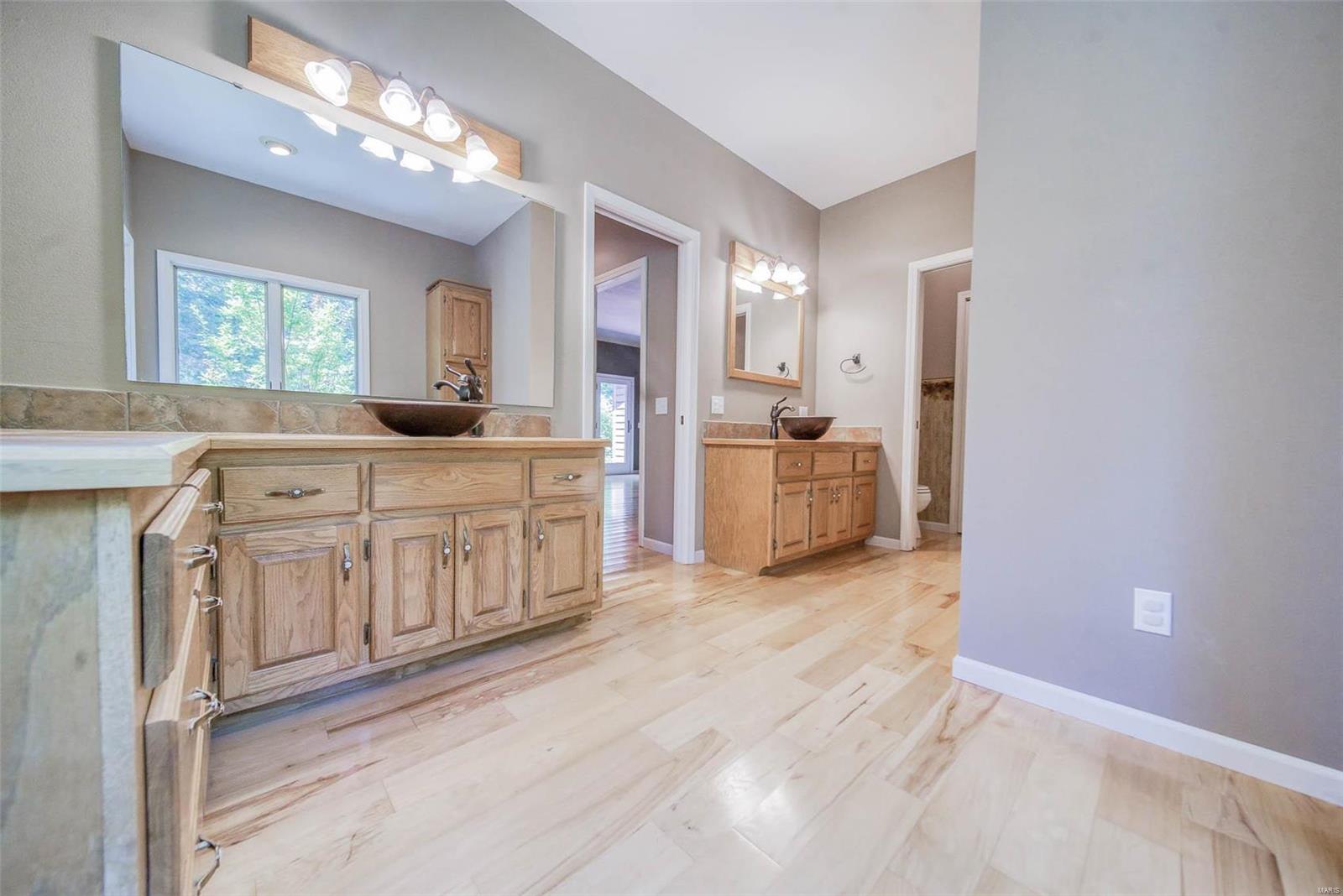 10925 Highway 63 Property Photo 31