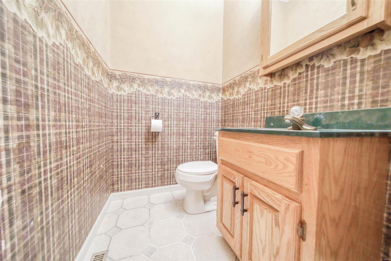 10925 Highway 63 Property Photo 35