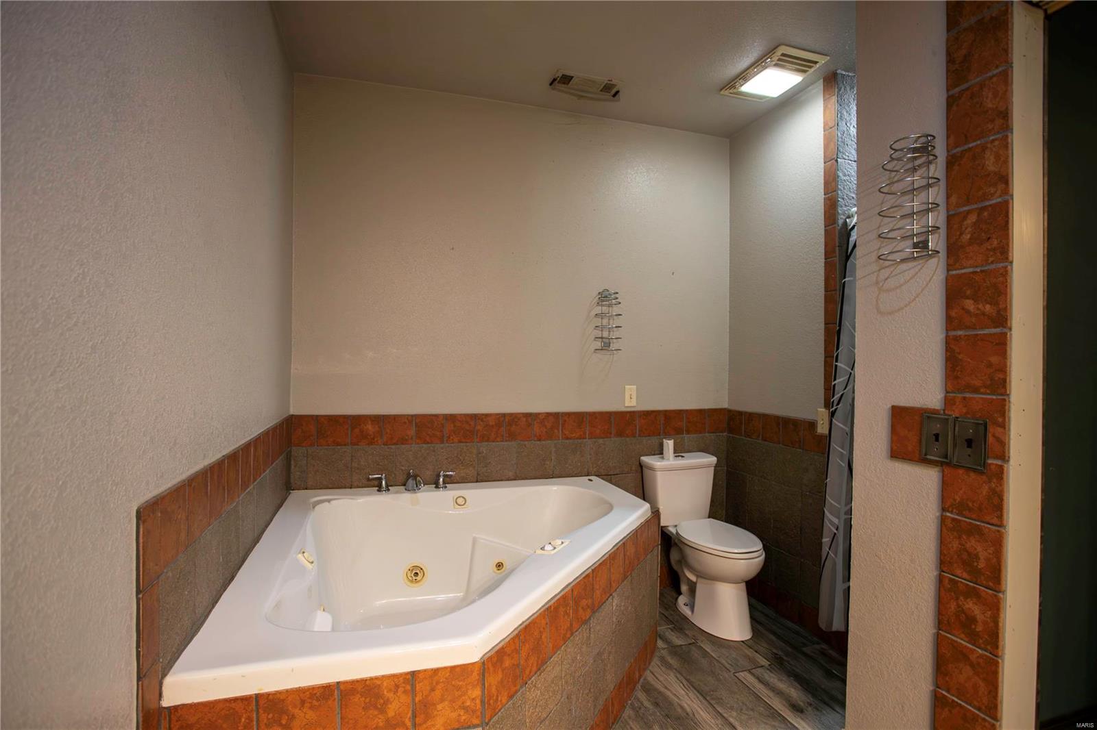 17800 County Road 527 Property Photo 37